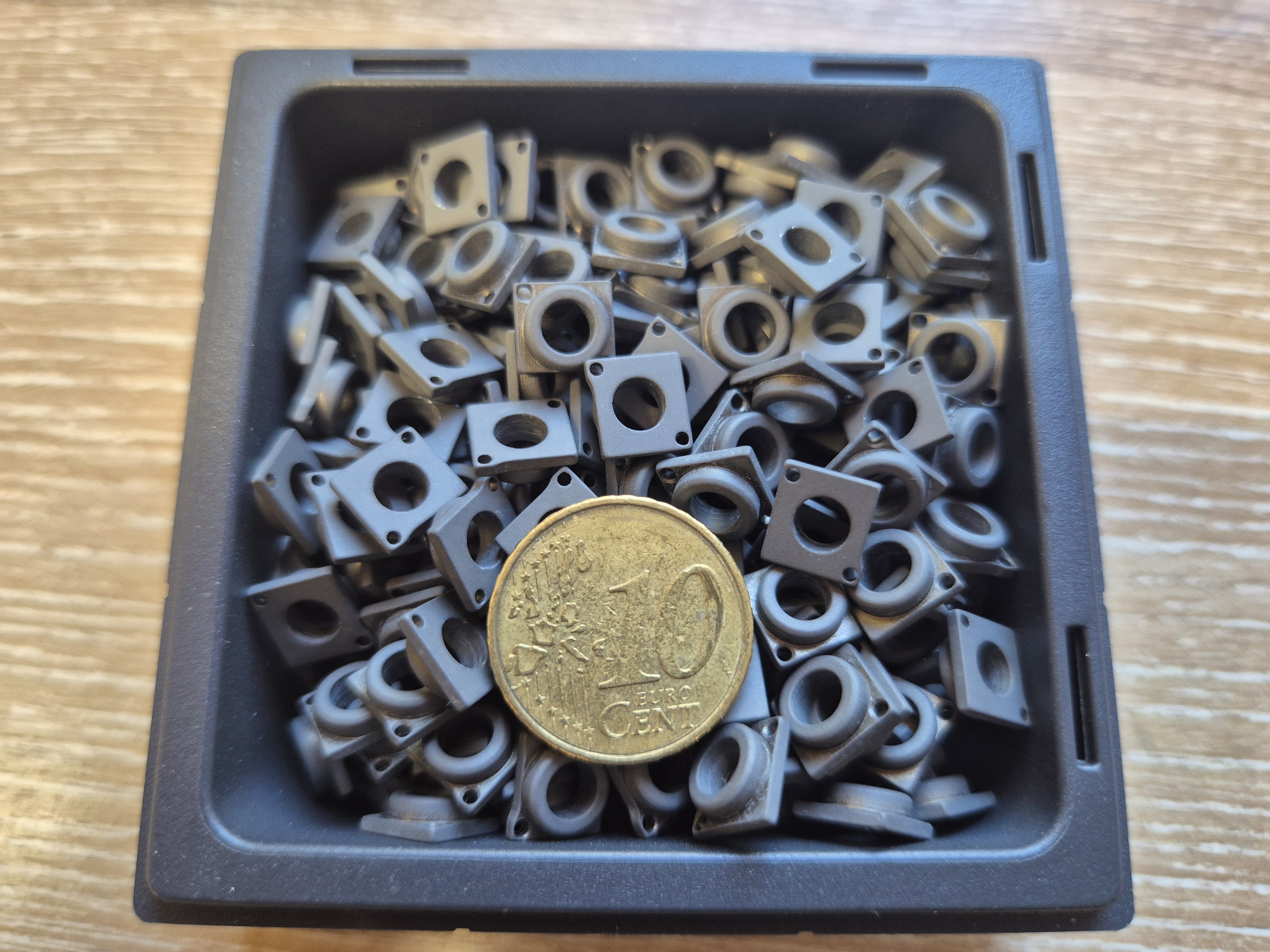 Aluminium Teile eloxiert